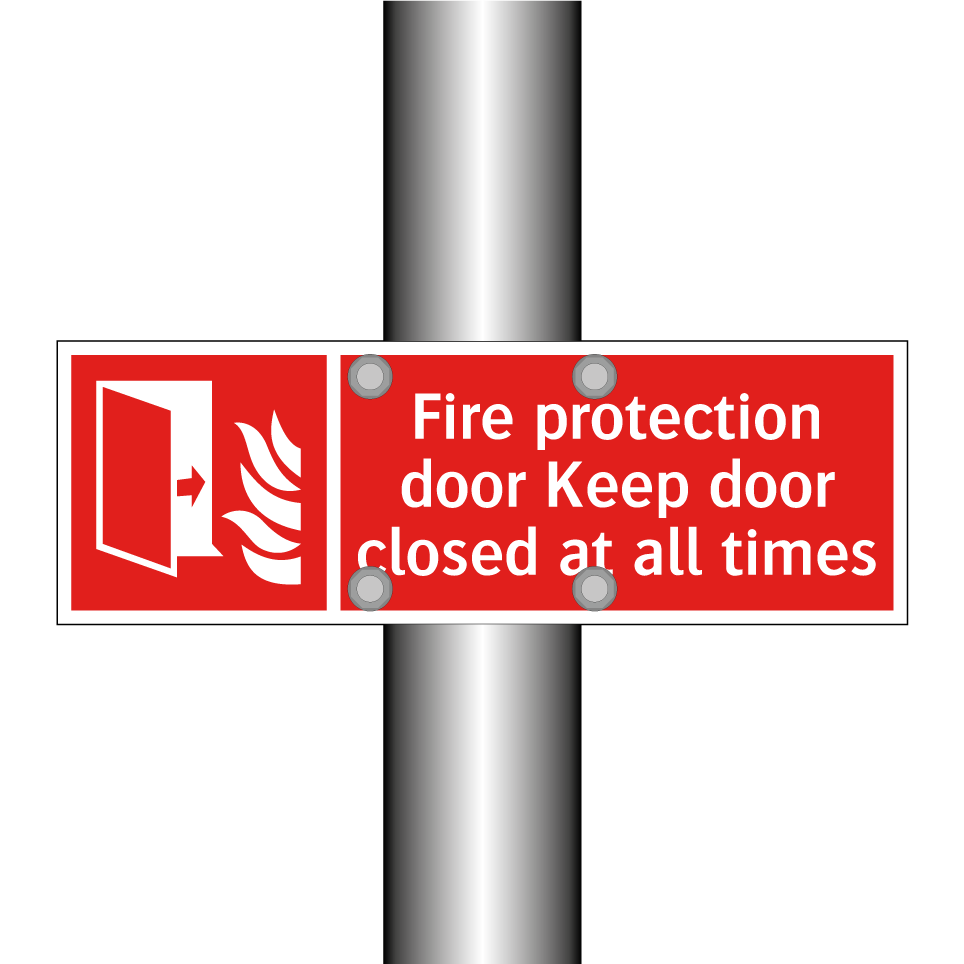 Fire protection door Keep door closed at all times