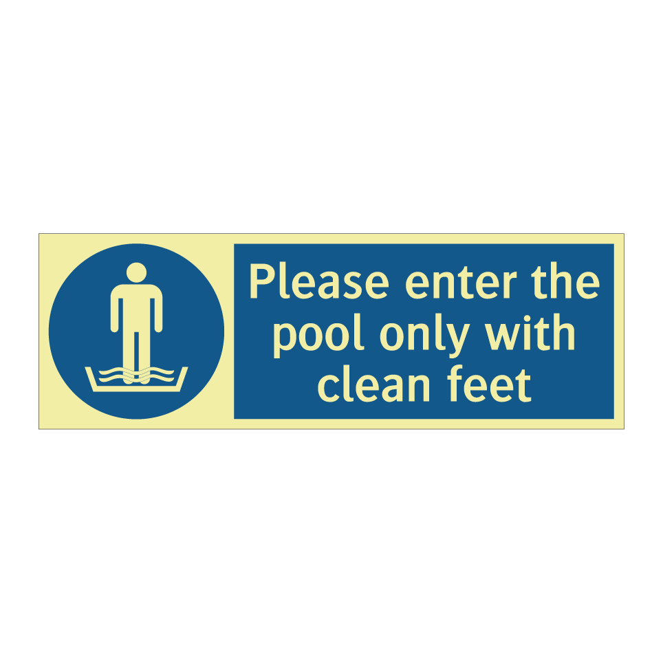 Please enter the pool only with clean feet