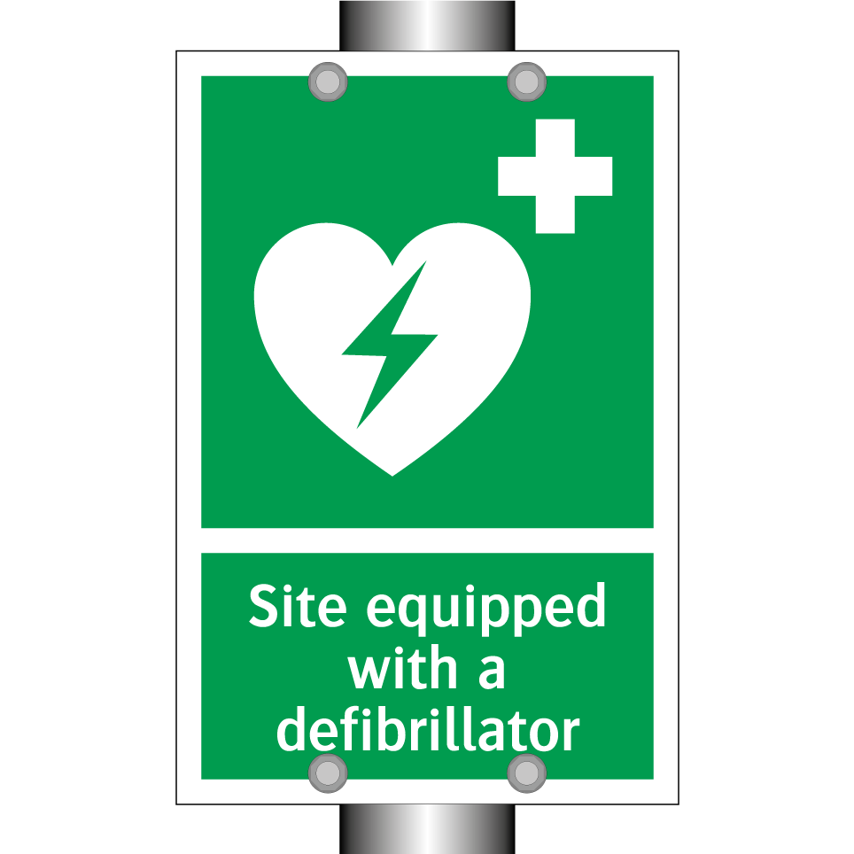 Site equipped with a defibrillator