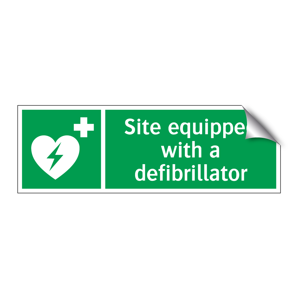 Site equipped with a defibrillator