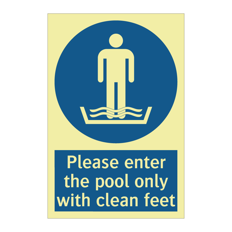 Please enter the pool only with clean feet