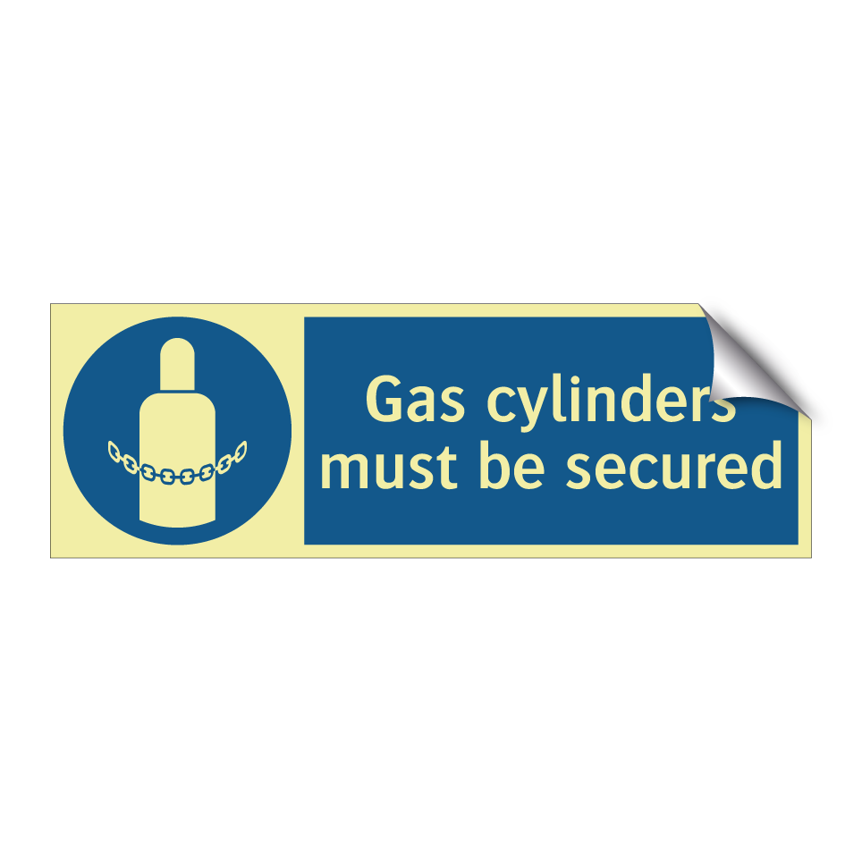 Gas cylinders must be secured