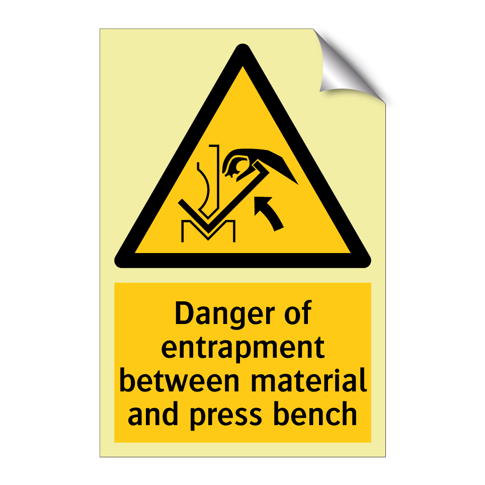 Danger of entrapment between material and press bench