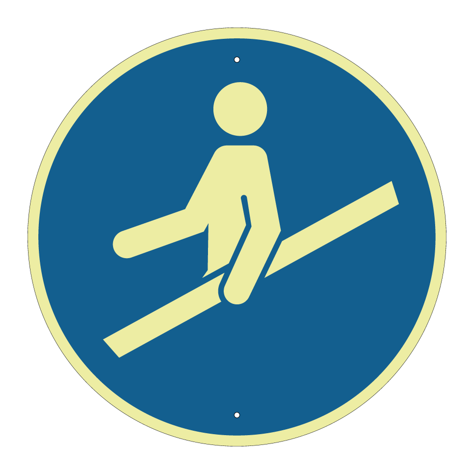 M012 Use handrail